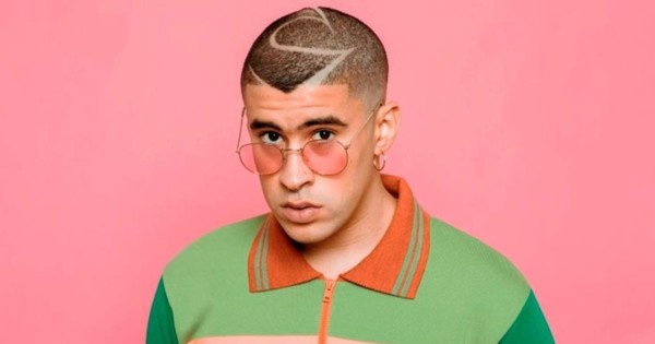 Bad Bunny ahora es diseñador y lanza sus propios crocs