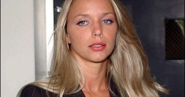 Pamela Rogers Turner (27), profesora de primaria, educación física, mantuvo relaciones sexuales con una menor de 13 años. Fue condenada a 8 años de prisión y no volverá a ejercer como docente.