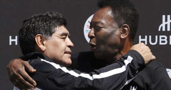 Pelé a Maradona: 'Algún día podremos jugar juntos al fútbol en el cielo'