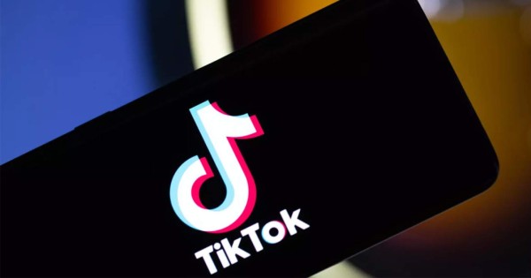 Justicia de EEUU decidirá el domingo si permite a Trump prohibir TikTok