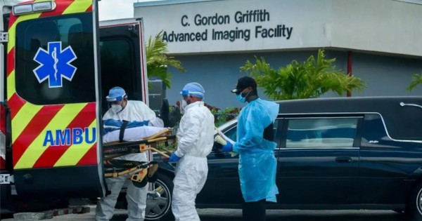 Miami advierte del alza en la covid-19 y pelea para volver al toque de queda