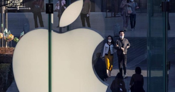 Apple realizará pronto el cambio de privacidad que la enfrenta con Facebook