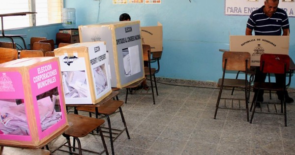 Nueva Ley Electoral se aprobará el jueves, dice Tomás Zambrano