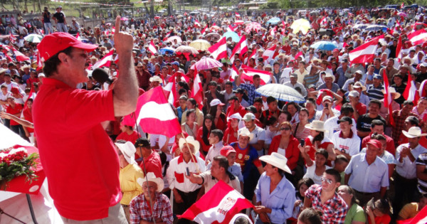 'El Gobierno financia a Libre”, denuncia Mauricio Villeda