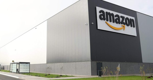 Amazon pide a las redes sociales colaboración contra las reseñas falsas