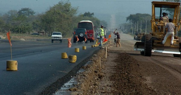 BCH presenta Programa Monetario 2016-2017