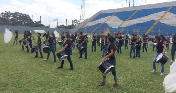 Con deporte previenen a escolares de la violencia en Honduras