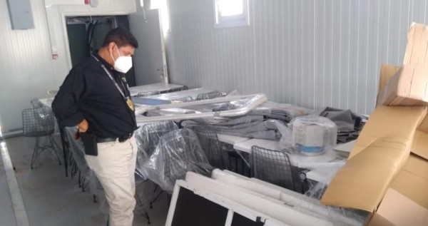 Inspeccionan contenedores del hospital móvil de Danlí, El Paraíso
