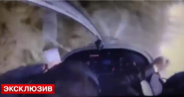 En la grabación pueden verse los intentos de los pilotos por aterrizar en una pista cerca del pueblo de Razdolie, cerca de Moscú. Foto YouTube.