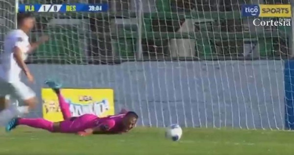 Video: La terrible lesión de Rafa Zúniga en el Platense - Real España