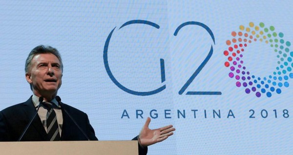 Macri defiende 'un Estado transparente' para combatir la corrupción