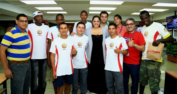 Llegaron los atletas internacionales a la Maratón Internacional de LA PRENSA   