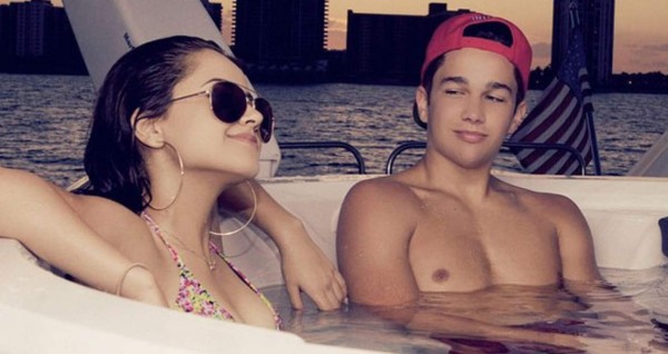 Becky G y Austin Mahone terminan