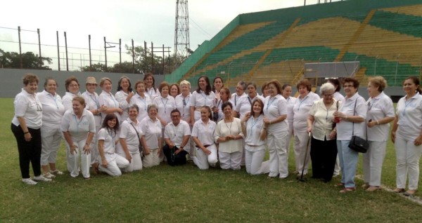 Rezarán por la paz en el mundo como pide el Papa