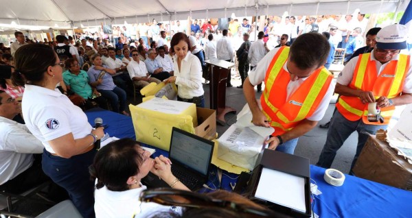 Abren sobres para licitar carretera en Choluteca