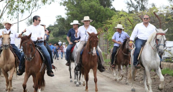'Conmigo ustedes ya saben qué esperar”: Juan Orlando Hernández