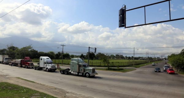 'El tramo para librar a San Pedro Sula debe ser de cuatro carriles”: Chico