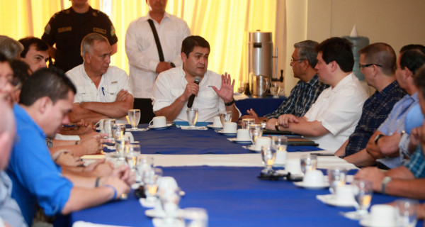 Juan Orlando pasará la fiestas en su natal Gracias