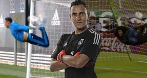 Video: Keylor se luce con el 'escorpión' a lo Higuita