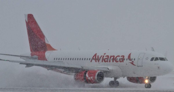 Cancelan varios vuelos desde y hacia Estados Unidos