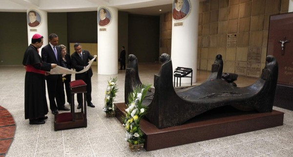 Obama se rinde ante la 'figura inspiradora' del beato Romero