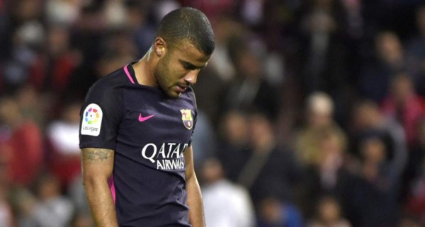 El Barcelona pierde a Rafinha por cuatro meses