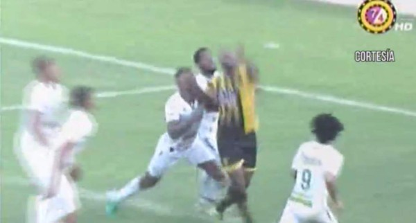 Polémica: El penal que reclamó Real España sobre el cierre ante Platense