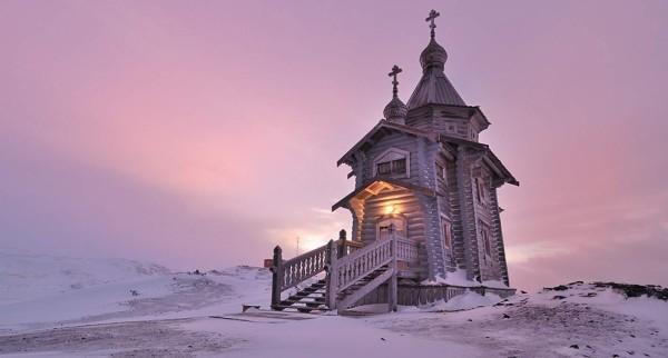 Antártida: Una iglesia en el fin del mundo