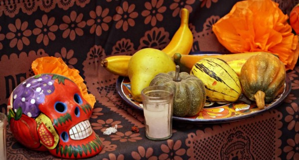 Visite el altar de muertos del Museo de Antropología