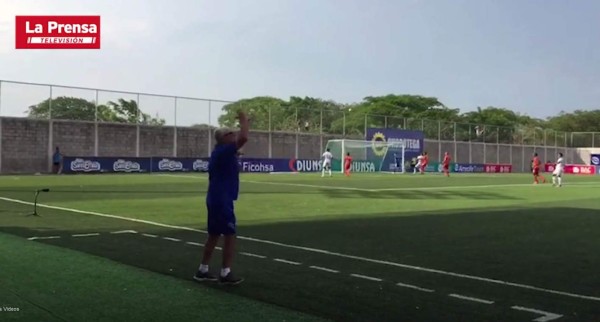 Video: El enfado de Keosseián tras increíble ocasión de gol que falló Olimpia