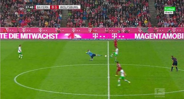 Video: La estrepitosa salida de Manuel Neuer