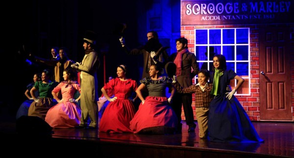 Un cuento de Navidad con el brillo de Proyecto Teatral Futuro