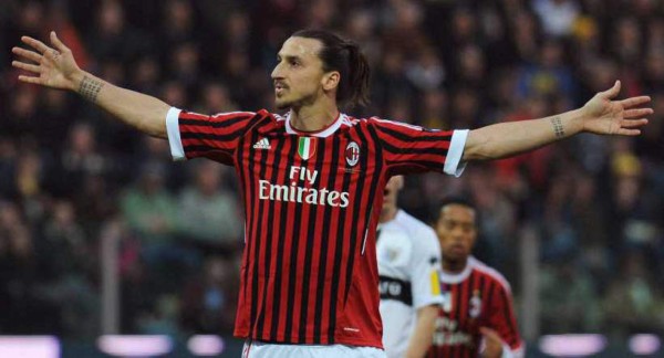 Oficial: Zlatan Ibrahimovic regresa al AC Milan
