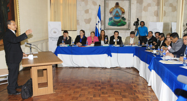 Molestia de Libre no atrasa desarrollo de audiencias aspirantes a dirigir el Conadeh