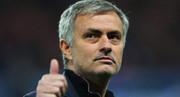 El Valencia estudia el fichaje de Mourinho