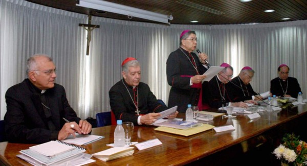 Iglesia católica venezolana dice Constituyente será una 'dictadura militar'