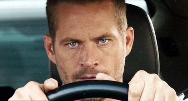 Difunden video inédito de Paul Walker manejando a alta velocidad