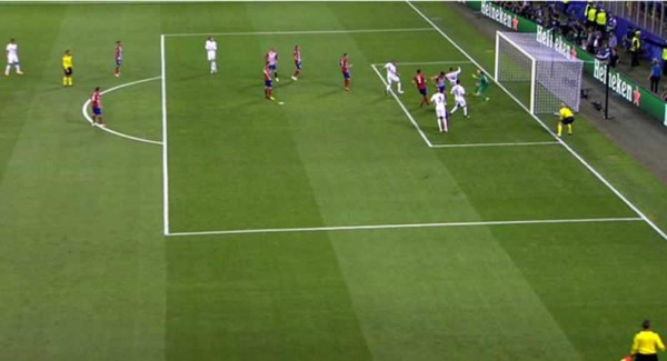 ¿Fuera de juego en el gol de Sergio Ramos?