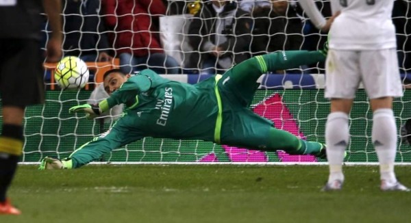 VIDEO: El penal que paró Keylor Navas contra Sevilla
