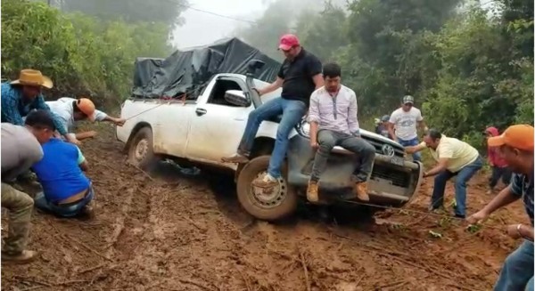 Video: Carreteras en Lempira, una amenaza para conductores
