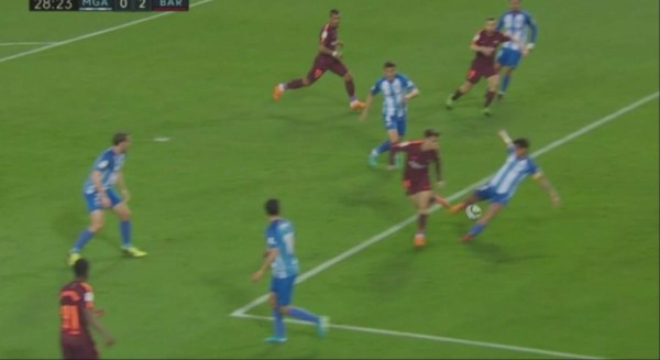 Coutinho marcó golazo de taco frente al Málaga