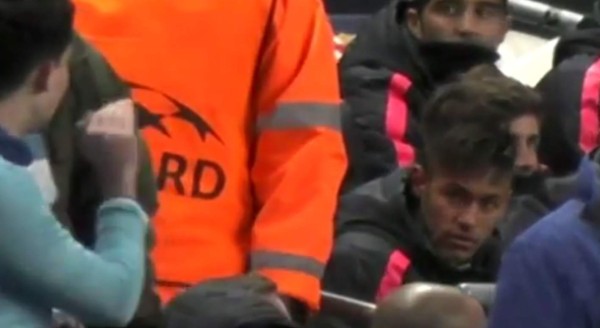 Neymar se pelea con aficionado del City que lo llamó 'piscinero'