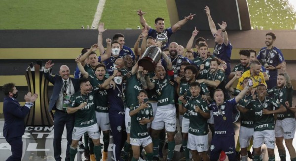 Video: Palmeiras es campeón de la Copa Libertadores con gol al minuto 99