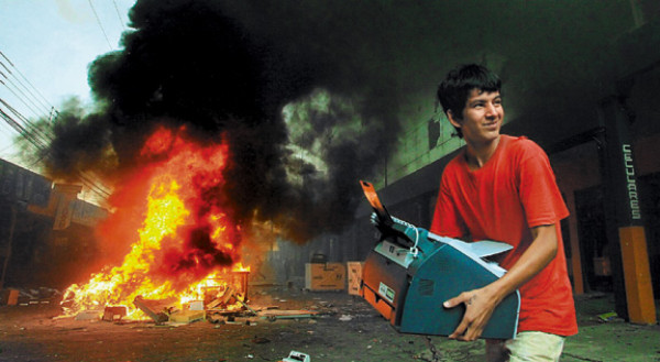 'Evo conduce a Bolivia hacia una guerra civil”