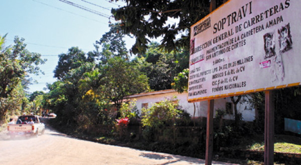 Por fin comienzan a reparar falla geológica