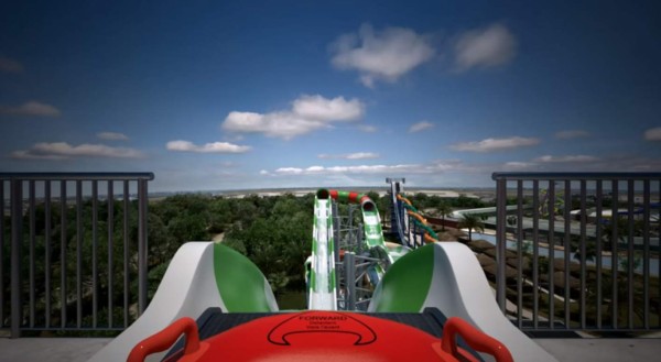 Se lanzó del tobogán más grande del mundo y grabó todo