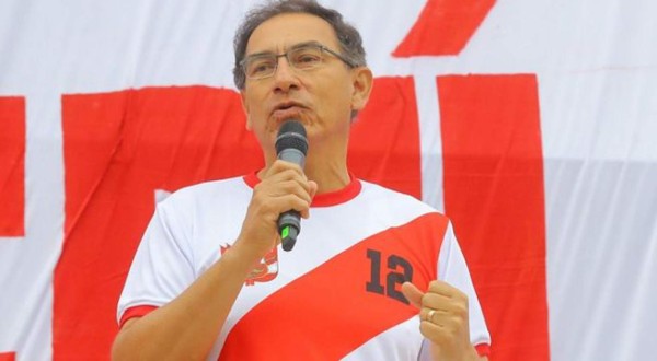 Presidente de Perú indignado tras derrota de su selección: 'Brasil no necesita la ayuda del árbitro'