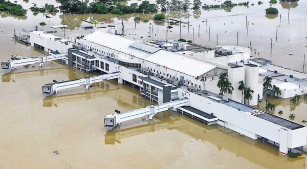 Gobierno anuncia pronta habilitación del aeropuerto de San Pedro Sula