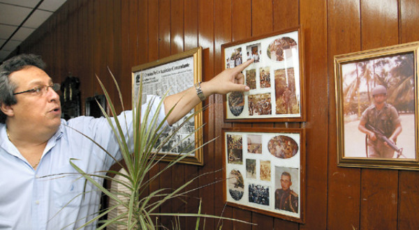 'A pañuelazos no nos sacudiremos a Ortega”