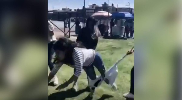 Video: Reto viral similar al 'Rompe cráneo' o 'Cráneo roto' alerta a padres